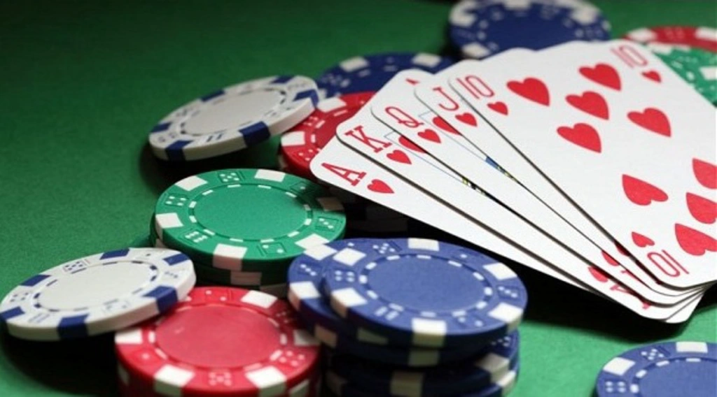 Chơi game cược trác kim hoa Fun 88 nhận thưởng liền tay doi thuong
